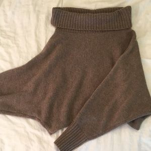 Light brown sweater